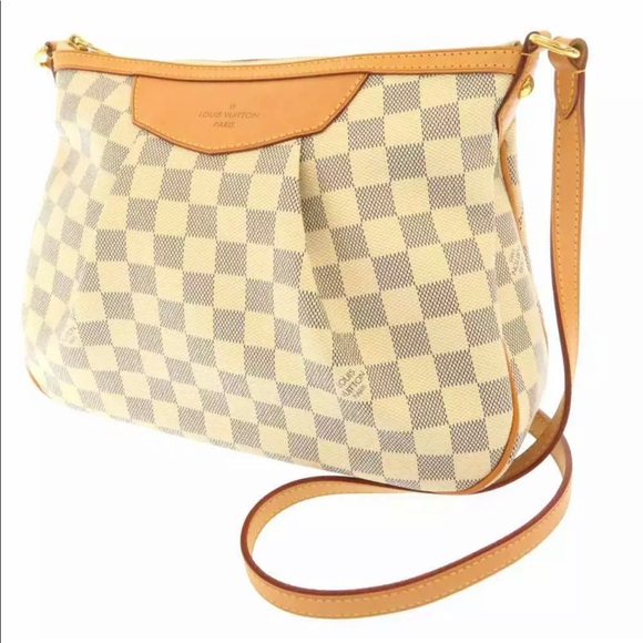 Authentic Louis Vuitton Siracusa Pm - Picture 2 of 8
